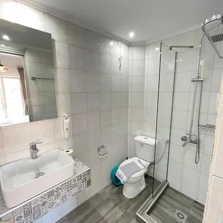 Apartament Vana & *